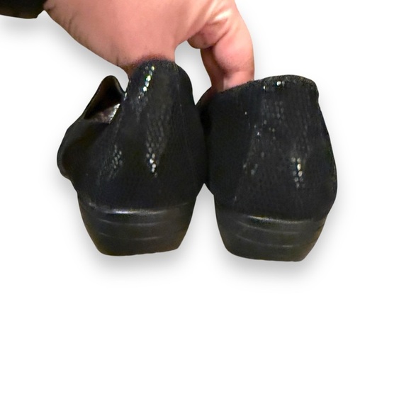 Dansko Farah Black Leather Lizard Reptile Embossed‎ Slip On Loafers Clogs Sz 41 - Picture 6 of 15